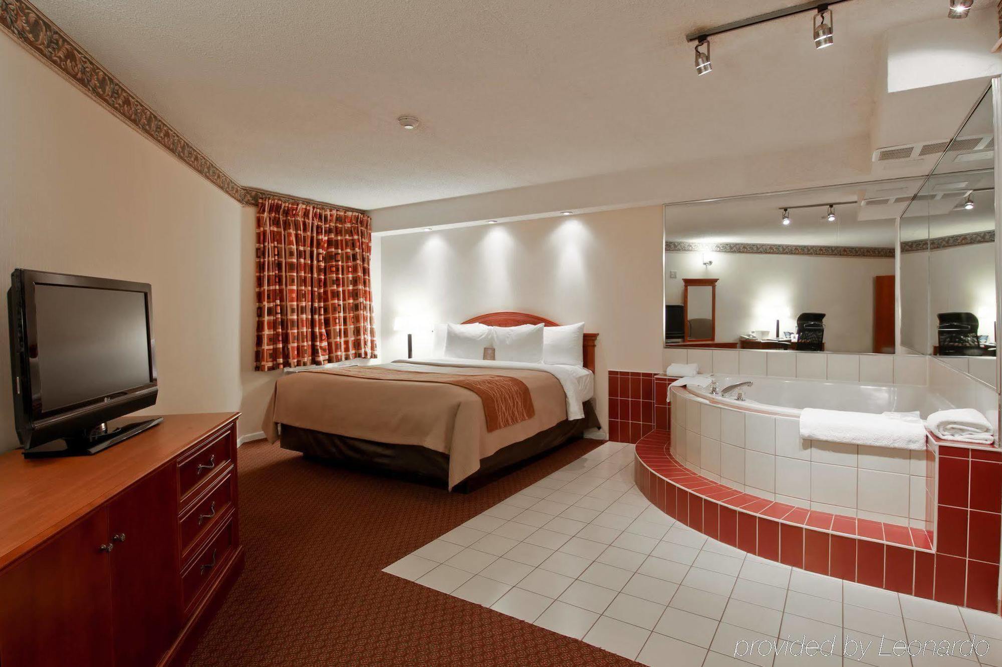 Spark By Hilton Toronto Маркем Экстерьер фото